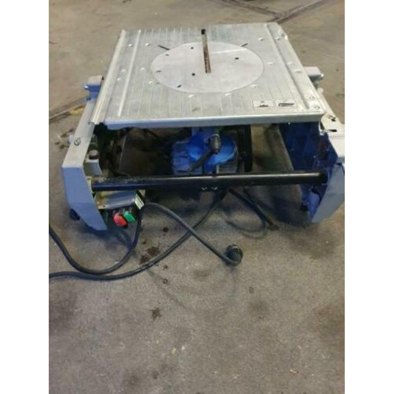 elu Type TGS 273 zaagtafel/Afkort
