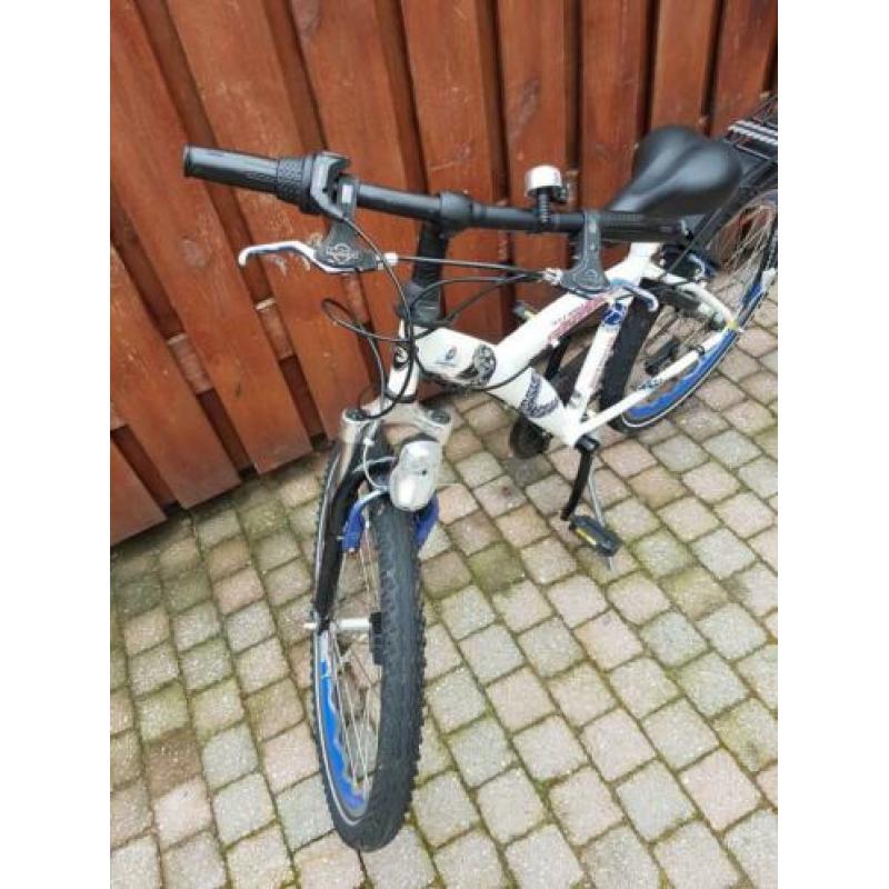 batavus snake 24 inch