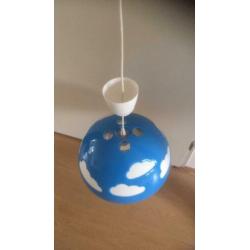Wolken lamp Ikea voor kinderkamer