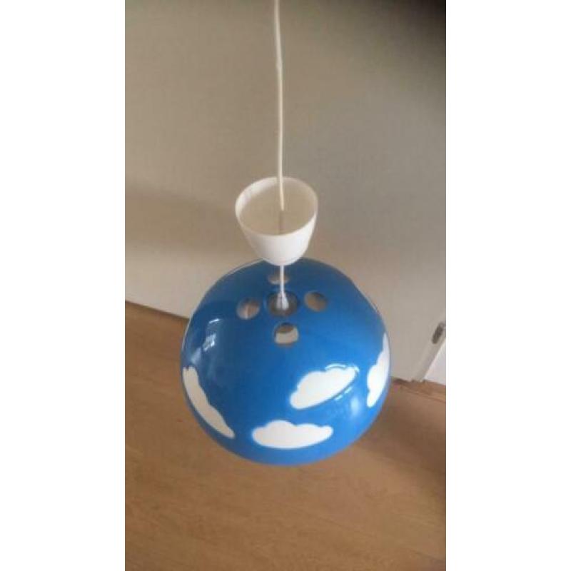 Wolken lamp Ikea voor kinderkamer