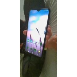 Samsung galaxy A10 blauw, met doos en oplader.