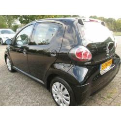 Toyota Aygo 1.0 VVT-i Now (bj 2014)
