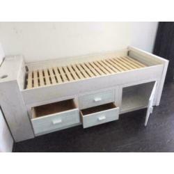 Bed Sloophout