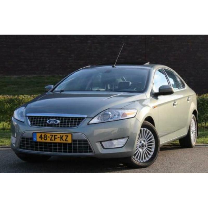 Ford Mondeo 2.0-16V TITANIUM Schuifdak / Trekhaak / Verwarm.