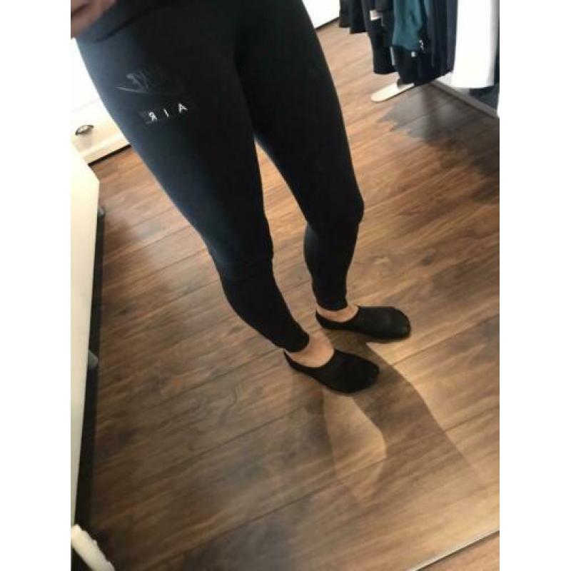 Nike air pak ZGAN xs