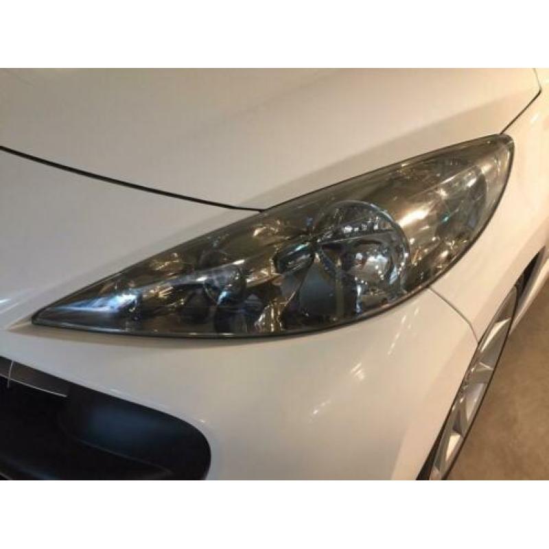Peugeot 207 1.6 16V TURBO Le Mans | GTI | 150PK € 6.495,00
