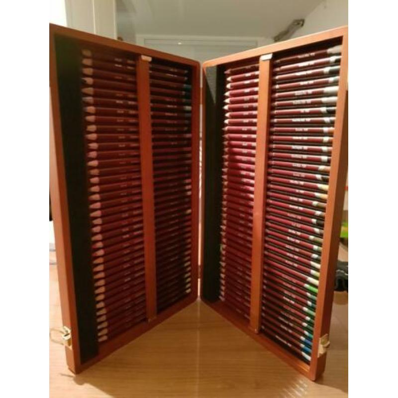 Unieke kans: Derwent pastel potloden 72 stuks in houten doos