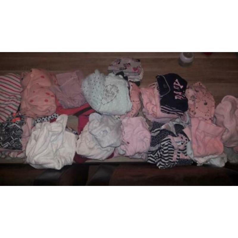 Pakket meisjes kleding 50/56