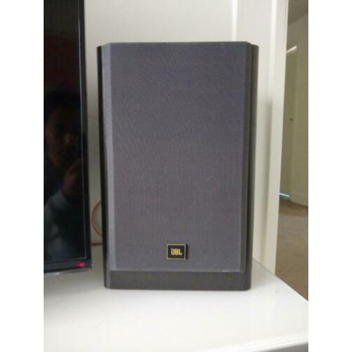 JBL speakers LX22