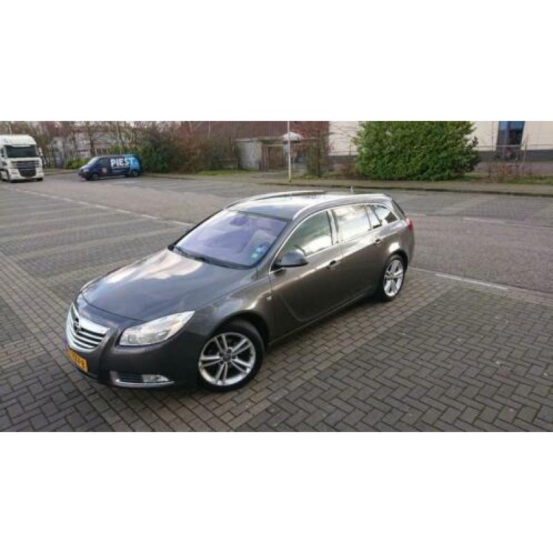 VERKOCHTTT! Opel Insignia 1.8 Sports Tourer 2009 Vol Opties!