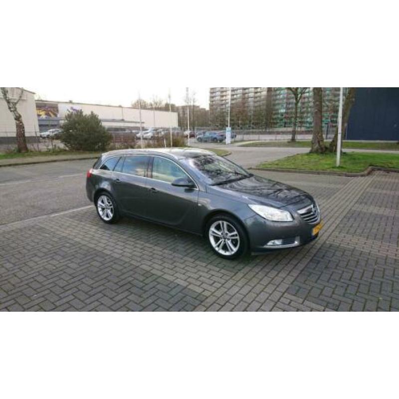 VERKOCHTTT! Opel Insignia 1.8 Sports Tourer 2009 Vol Opties!