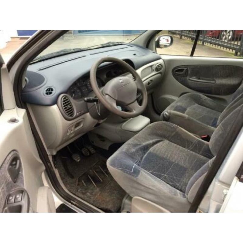 Renault Scénic 1.6-16V RXE, AIRCO, ELEK-RAMEN, AIRBAGS, CENT