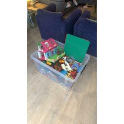 Hele grote bak vol Lego