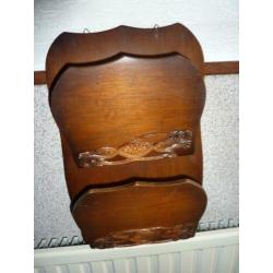 oud houten wandkranten houder
