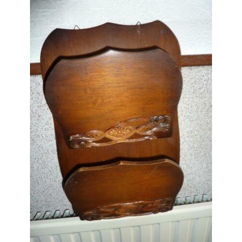 oud houten wandkranten houder