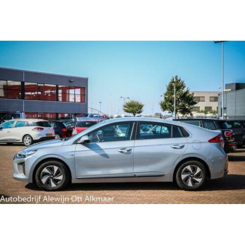 Hyundai IONIQ 1.6 GDi Comfort AUTOMAAT (bj 2017)