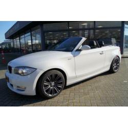 BMW 1 Serie Cabrio 120i High Executive € 10.950,00