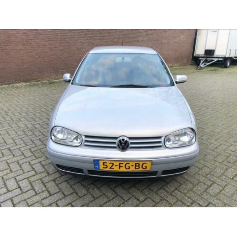 Volkswagen Golf 2.0 85KW AUT 5drs 2000 Grijs