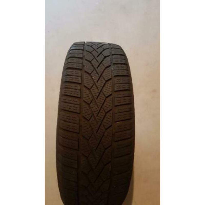 Goede complete set winterbanden, maat 185/60.