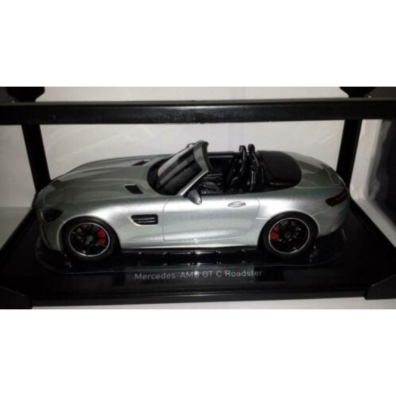 Norev 1:18 Mercedes-Benz AMG GT C Roadster 2017 grijs nieuw