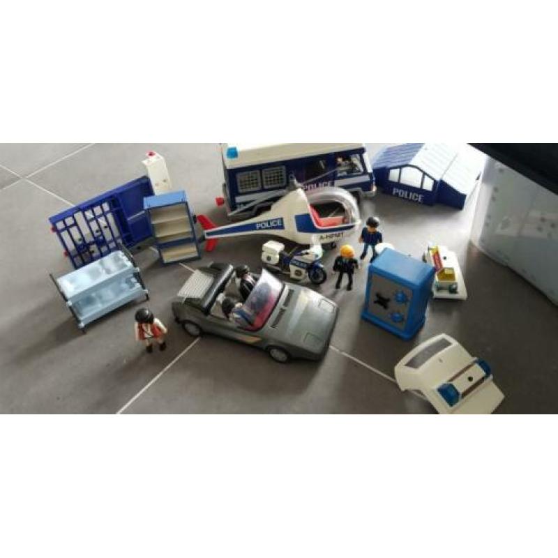 Playmobil Politie bureau met boeven en autos