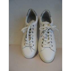 Wit leren sneakers Cartoux 37-38