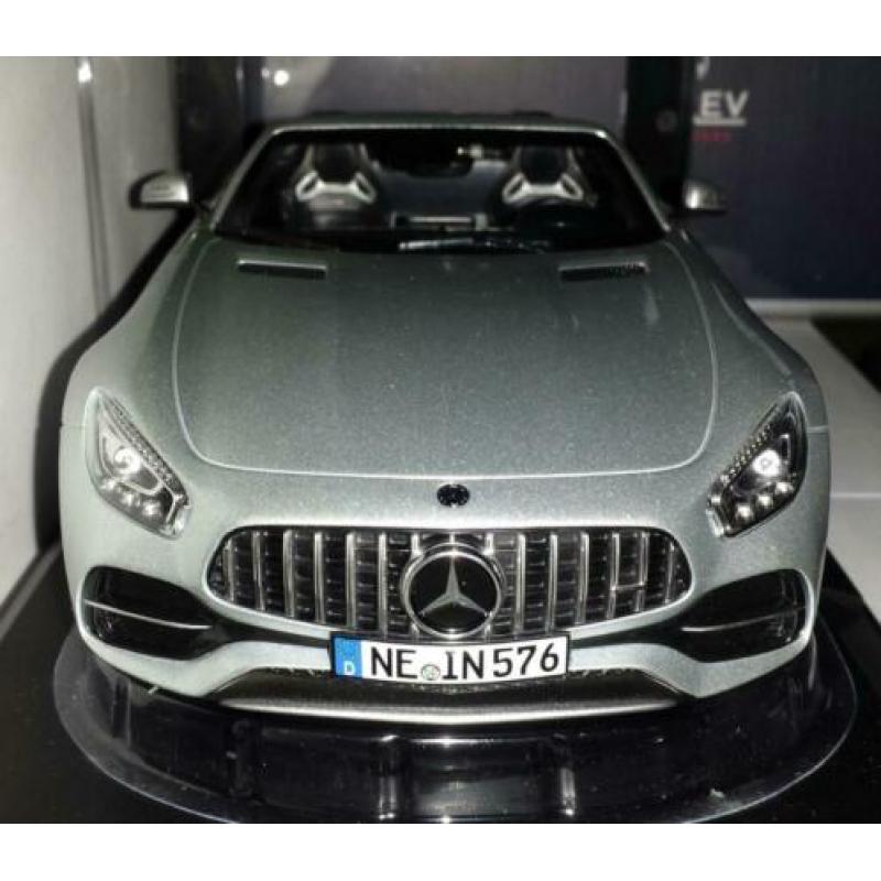 Norev 1:18 Mercedes-Benz AMG GT C Roadster 2017 grijs nieuw