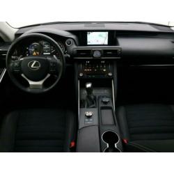 Lexus IS 300h Hybrid Business Line (bj 2018, automaat)