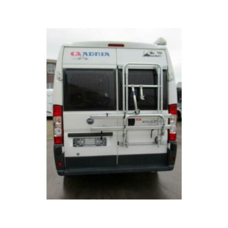 Adria Twin