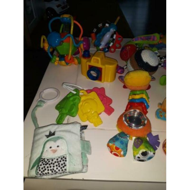 Baby speelgoed €1 per stuk!