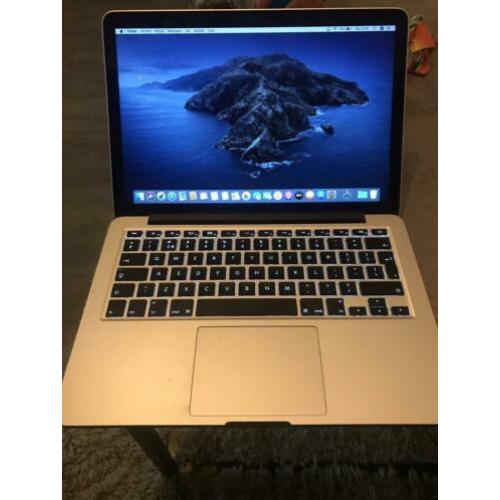Macbook pro 2015 8 gb 2,7 ghz i5 128 gb ssd cyclus 117
