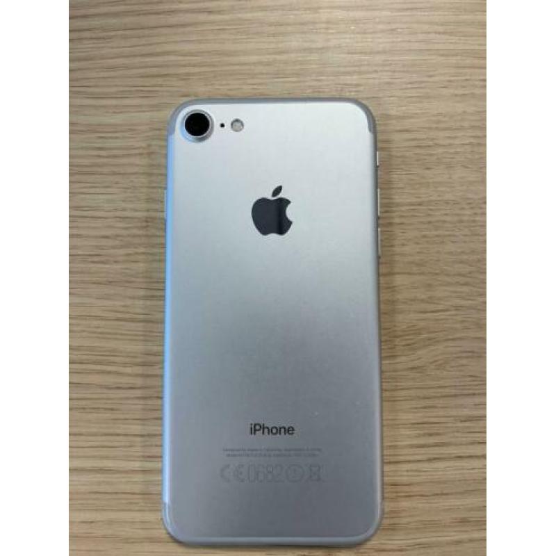 Iphone 7 32 GB met bon en doos!