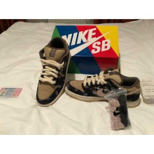 Travis Scott Nike SB Dunk Low maat 42