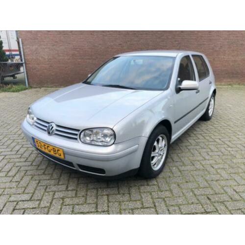 Volkswagen Golf 2.0 85KW AUT 5drs 2000 Grijs