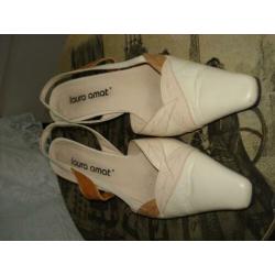 Beige leren pump mt 37 aangeboden