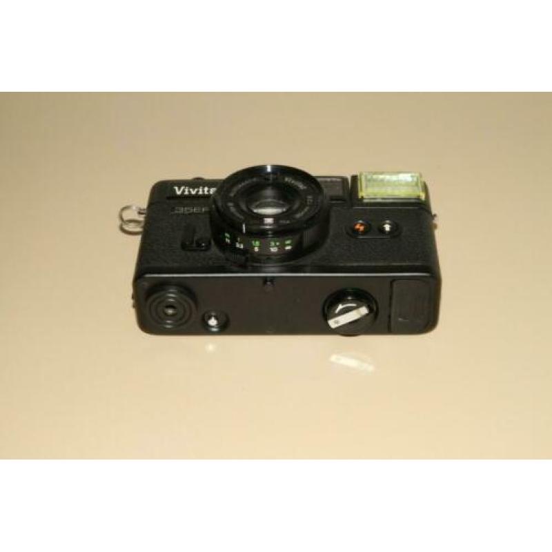 Vivitar 35EF Camera