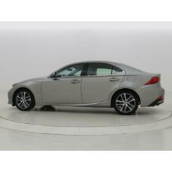 Lexus IS 300h Hybrid Business Line (bj 2018, automaat)