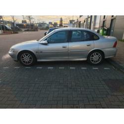 Opel Vectra 1.6 I 16V SDN 1999 Grijs