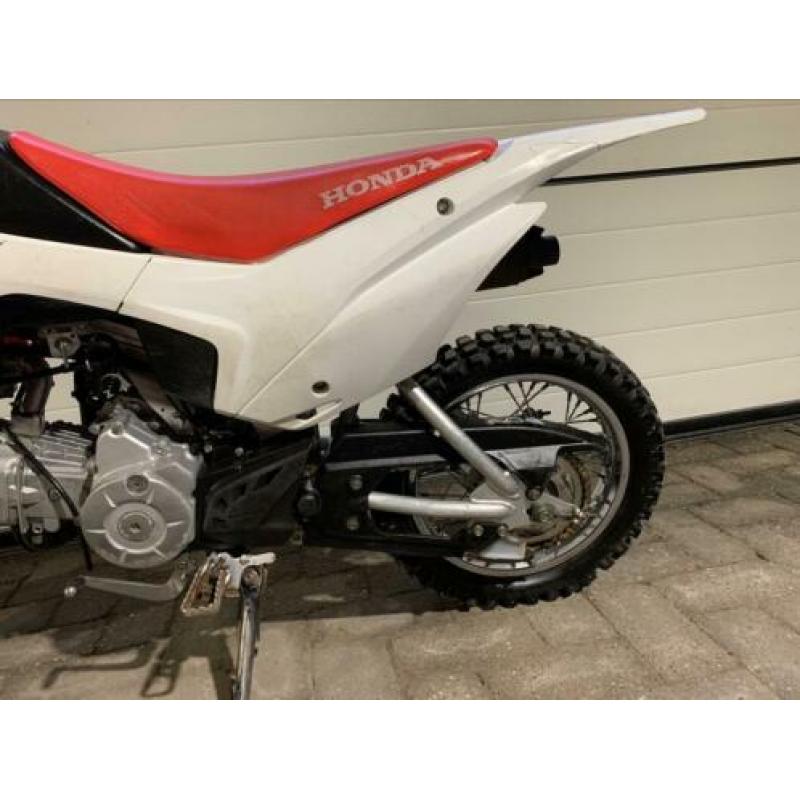 Honda crf 110 (2014)