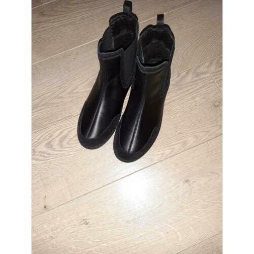 Chelsea boots zwart maat 40