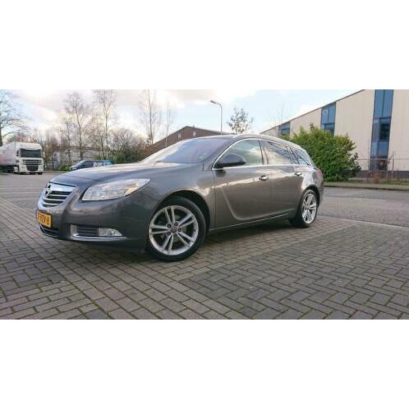 VERKOCHTTT! Opel Insignia 1.8 Sports Tourer 2009 Vol Opties!