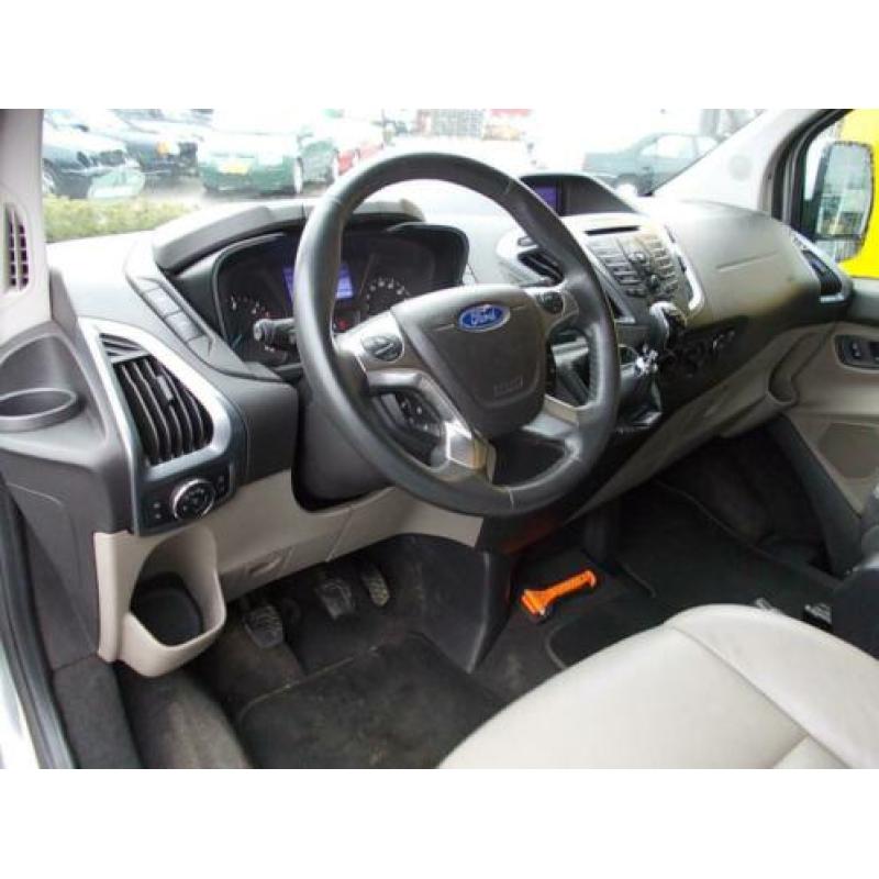 Ford Transit Custom 2.2 155PK DUBB.CABINE, AIRCO, NAV., PDC,