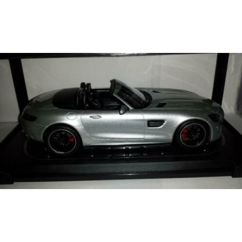 Norev 1:18 Mercedes-Benz AMG GT C Roadster 2017 grijs nieuw