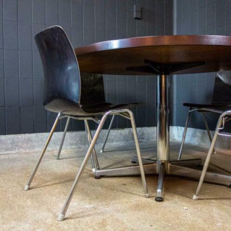 Vintage Retro Ronde Castelli Design Tafel Donker Houten Blad