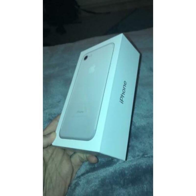 Iphone 7 32 GB met bon en doos!