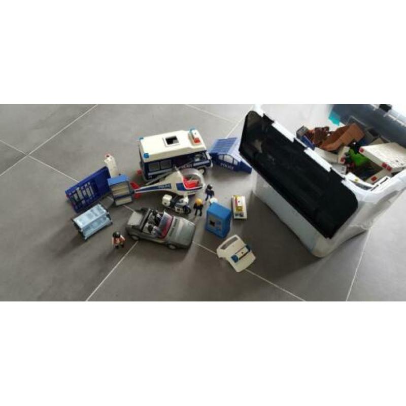 Playmobil Politie bureau met boeven en autos