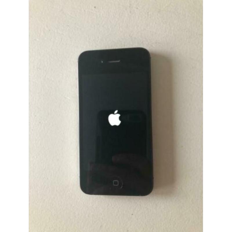 Iphone 4S met 64GB. Werkt nog super!