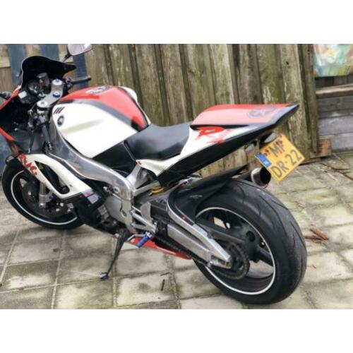 Yamaha r1 zeer snel