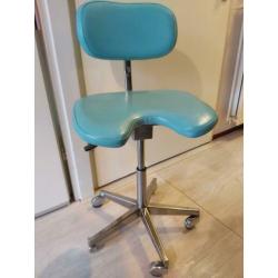 Bureaustoel / behandelstoel vintage