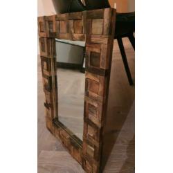 Troubadour  houten  spiegels 2x. Zo goed als nieuw.